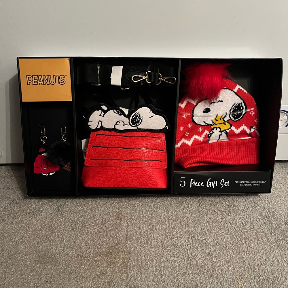 Snoopy purse set